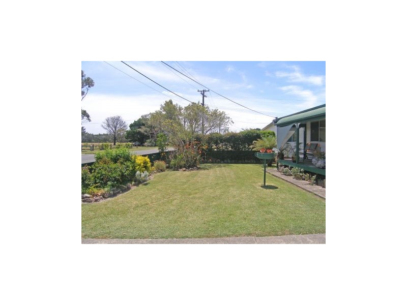 64 Greens Road, Greenwell Point NSW 2540