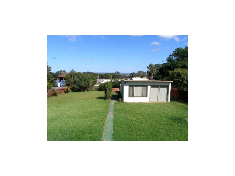 9 Ophir Street, Orient Point NSW 2540