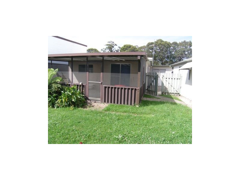 15 Carlton Crescent, Culburra Beach NSW 2540