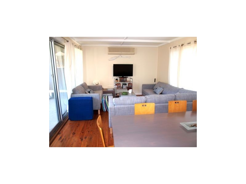 71 Boorawine Terrace, Callala Bay NSW 2540