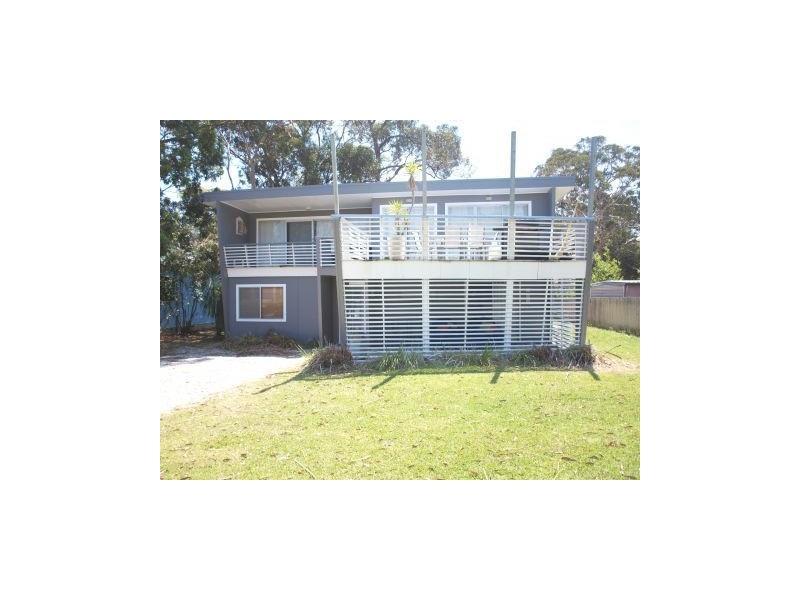 71 Boorawine Terrace, Callala Bay NSW 2540