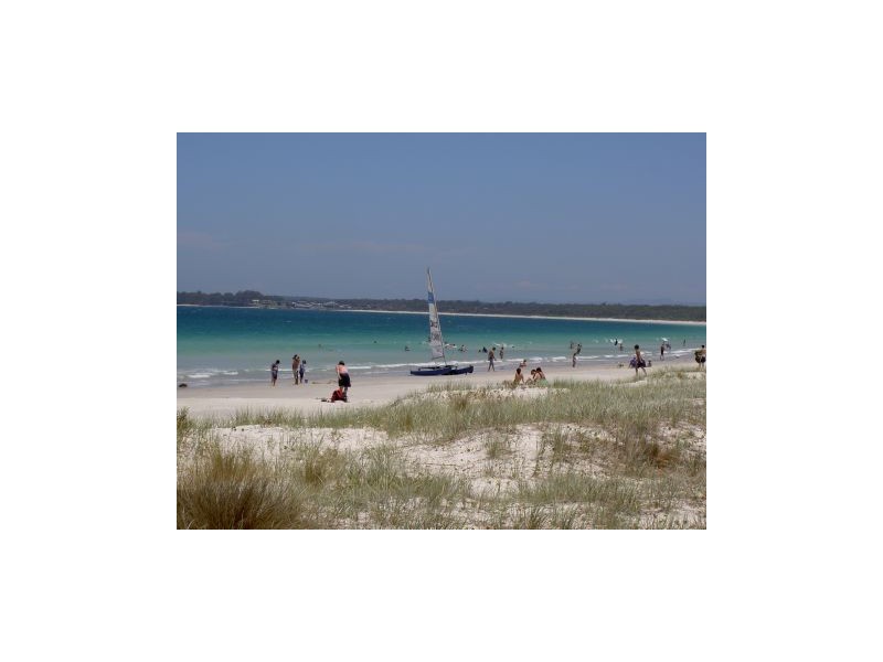 72 Callala Beach Road, Callala Beach NSW 2540