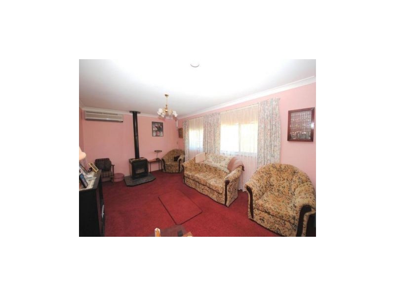 36 Queen Mary Street, Callala Beach NSW 2540