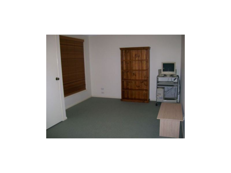 122 Queen Mary St, Callala Beach NSW 2540