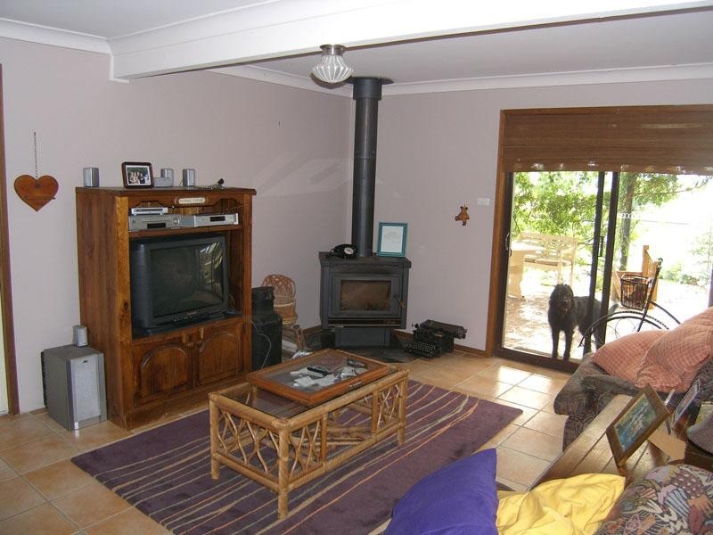 13 Bartlett Drive, Greenwell Point NSW 2540