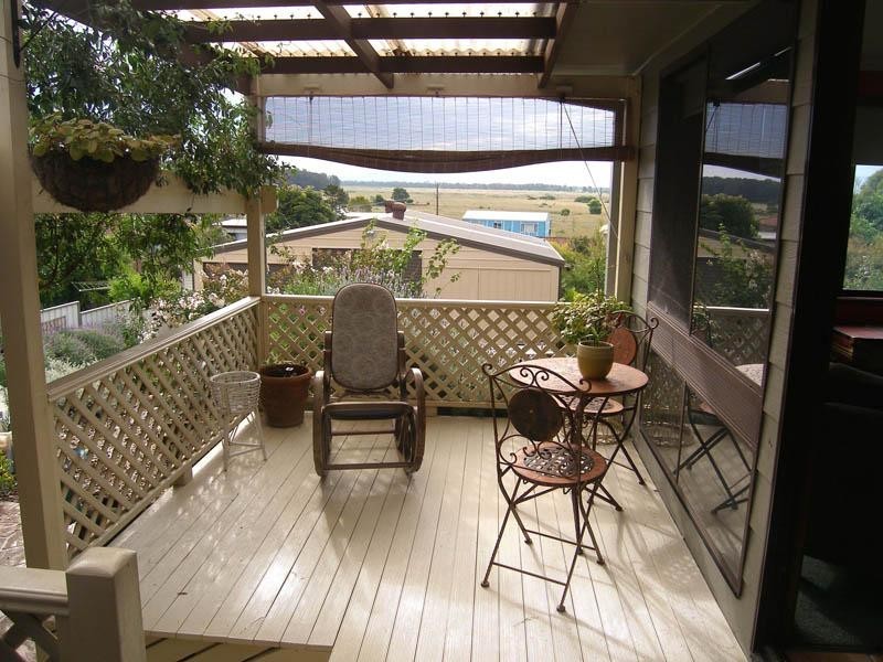 13 Bartlett Drive, Greenwell Point NSW 2540