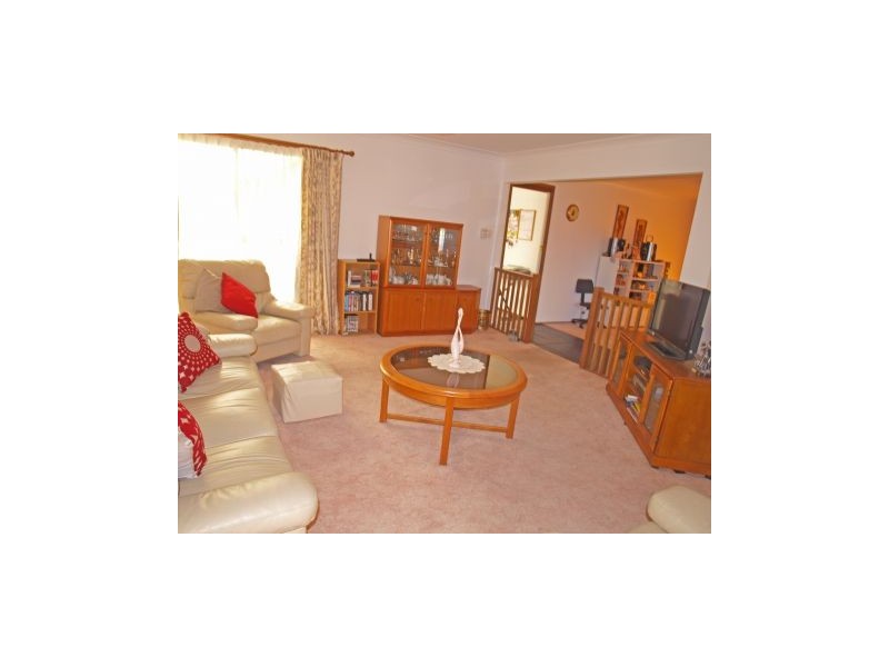 23 Hollingsworth Cres, Callala Bay NSW 2540