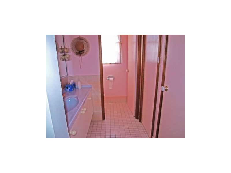 23 Hollingsworth Cres, Callala Bay NSW 2540