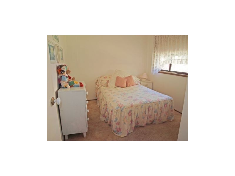 23 Hollingsworth Cres, Callala Bay NSW 2540