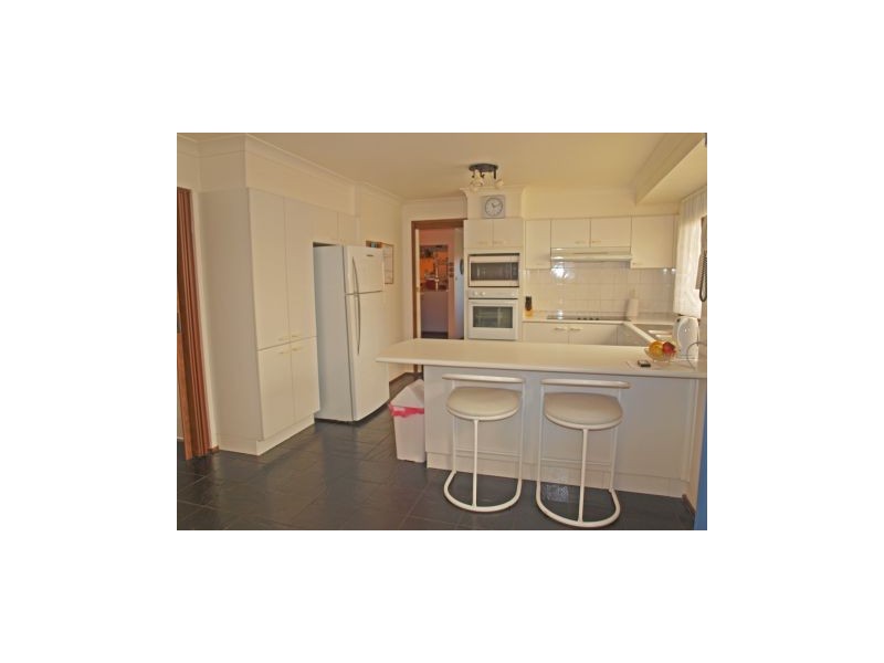 23 Hollingsworth Cres, Callala Bay NSW 2540