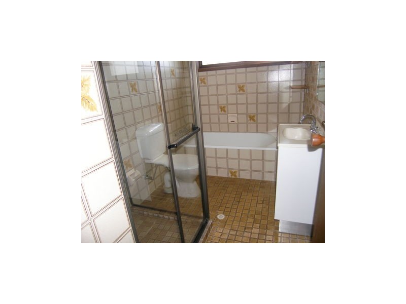 73a Orama Cres, Orient Point NSW 2540