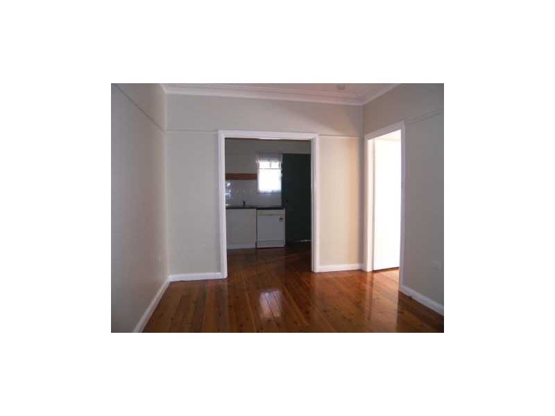9 South Street, Greenwell Point NSW 2540