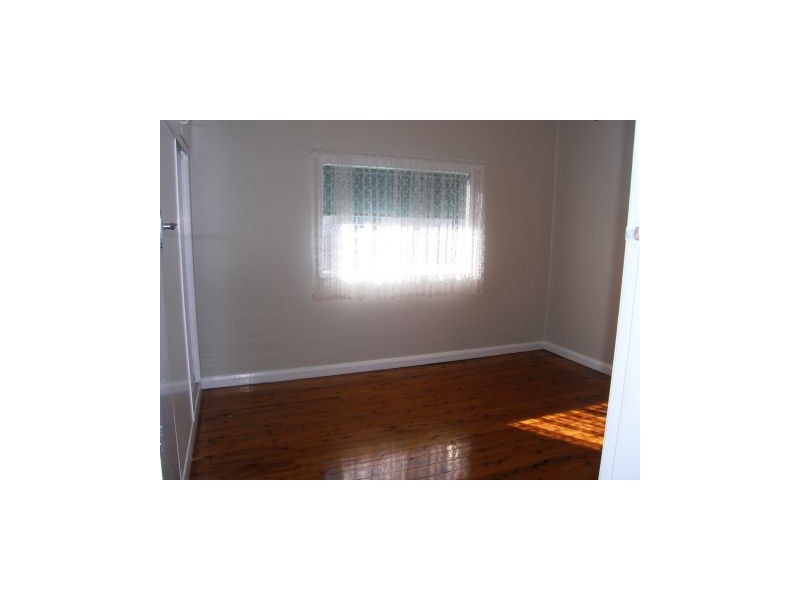 9 South Street, Greenwell Point NSW 2540