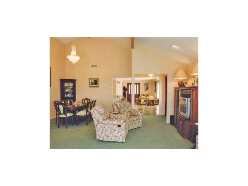 74 Orama Cres, Orient Point NSW 2540