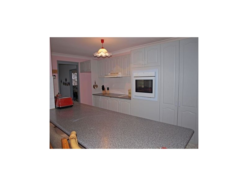 4 Ridgelands Dr, Sanctuary Point NSW 2540