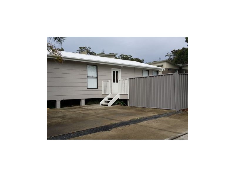8a Cook Street, Callala Bay NSW 2540