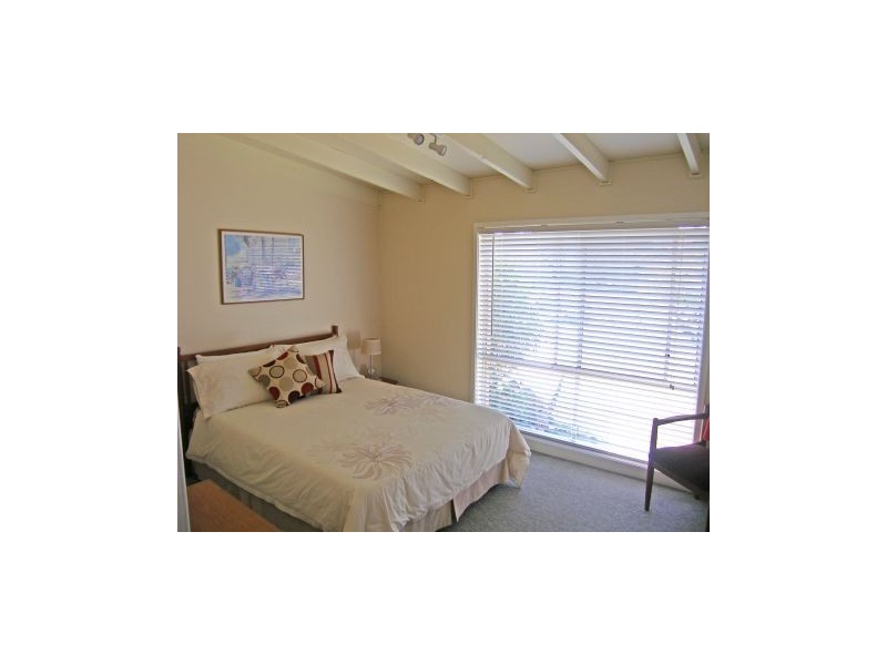 19 Eastbourne Avenue, Culburra Beach NSW 2540