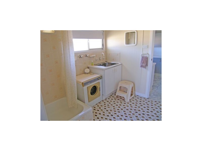19 Eastbourne Avenue, Culburra Beach NSW 2540