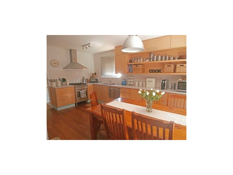 26 Deane Street, St Georges Basin NSW 2540