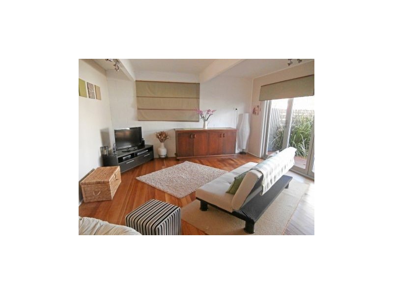 26 Deane Street, St Georges Basin NSW 2540