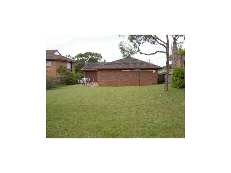 11 Broadview Ave, Culburra Beach NSW 2540