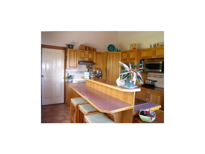 10 Orama Crescent, Orient Point NSW 2540