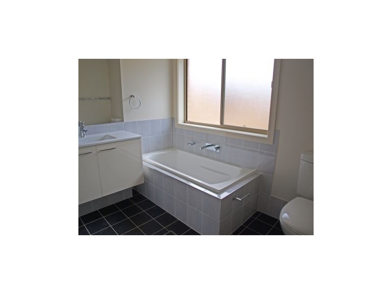 96a Quay Road, Callala Beach NSW 2540