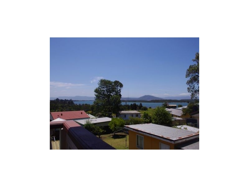 9 Ormonde Crescent, Orient Point NSW 2540