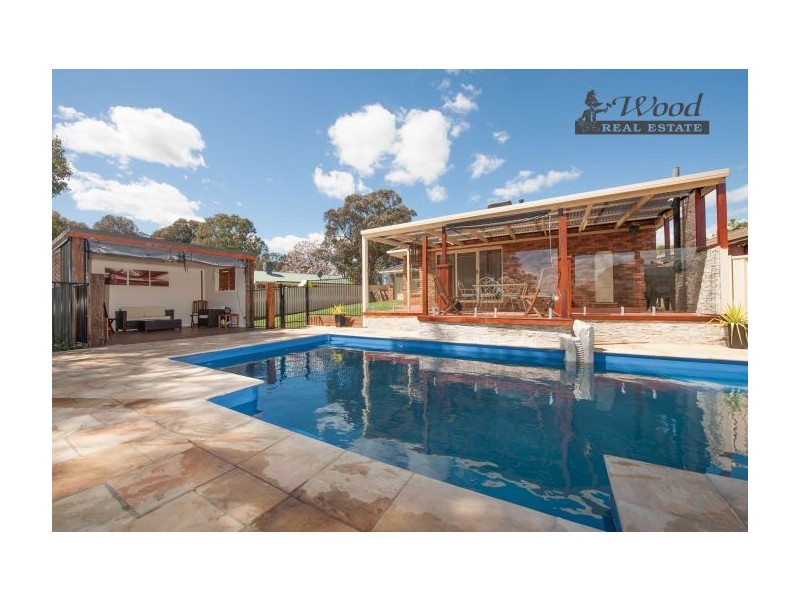 4 Mahogany Court, Thurgoona NSW 2640