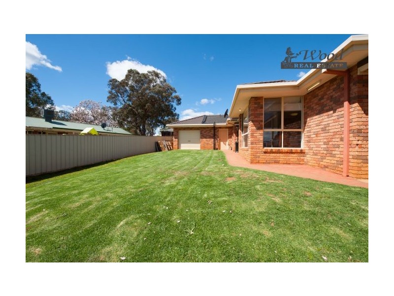 4 Mahogany Court, Thurgoona NSW 2640