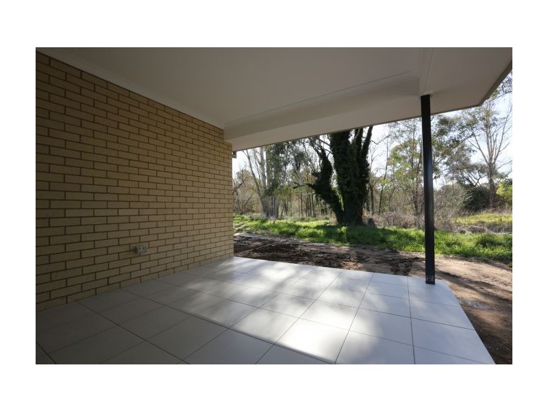 648 Centaur Road, Lavington NSW 2641