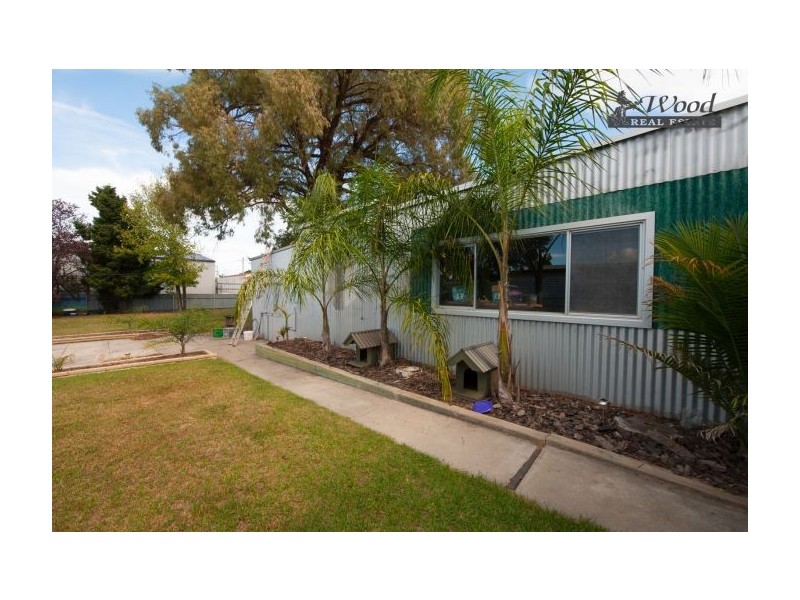 470 Griffith Road, Lavington NSW 2641