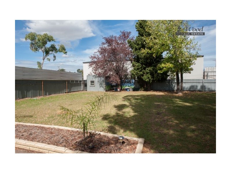 470 Griffith Road, Lavington NSW 2641