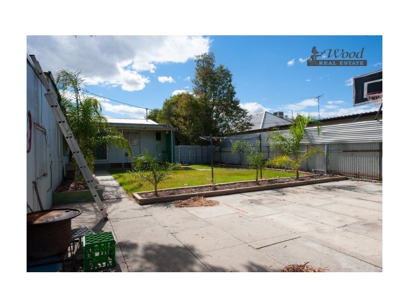 470 Griffith Road, Lavington NSW 2641