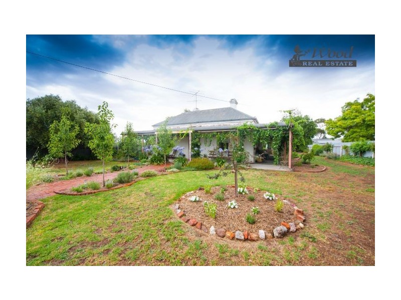 64 Ivor Street, Henty NSW 2658