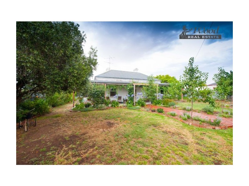 64 Ivor Street, Henty NSW 2658