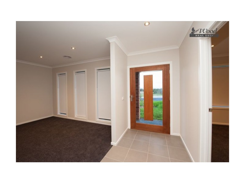 15 Curley Court, Thurgoona NSW 2640