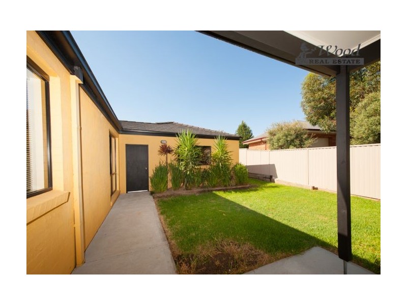 107 Dryandra Way, Thurgoona NSW 2640