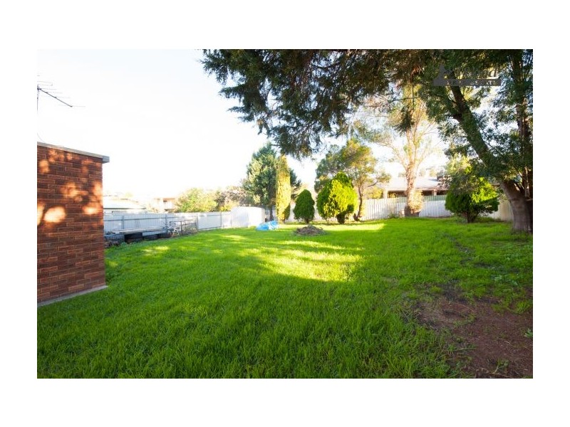 665 Pearsall Street, Lavington NSW 2641