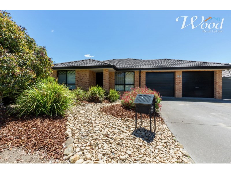 122 Hotham Circuit, Thurgoona NSW 2640