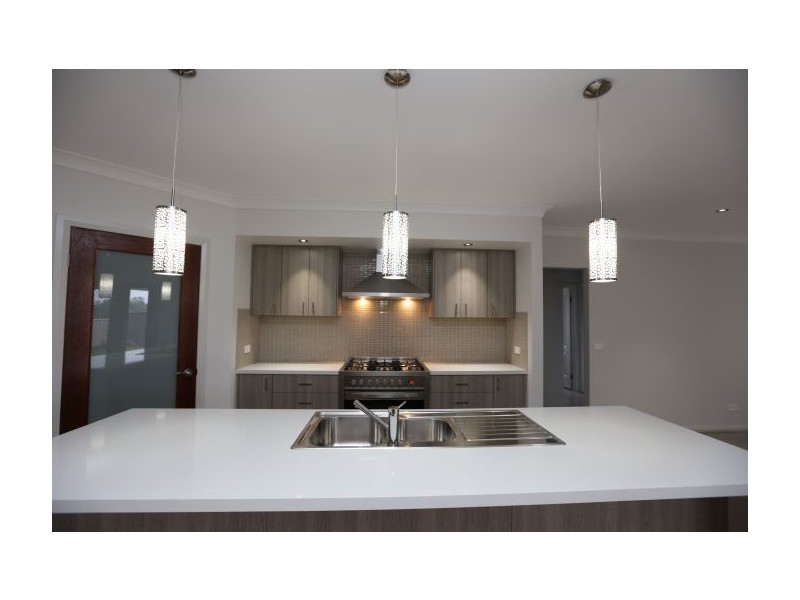 243 Kosciuszko Road, Thurgoona NSW 2640