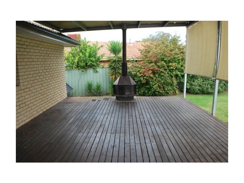 25 Villawood Court, Lavington NSW 2641