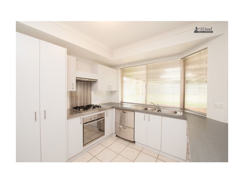 13 Blackbutt Court, Thurgoona NSW 2640