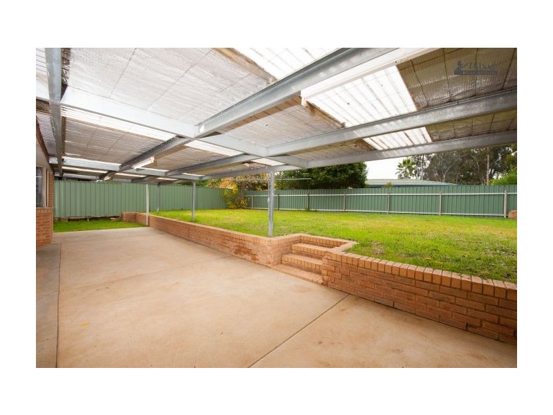 13 Blackbutt Court, Thurgoona NSW 2640
