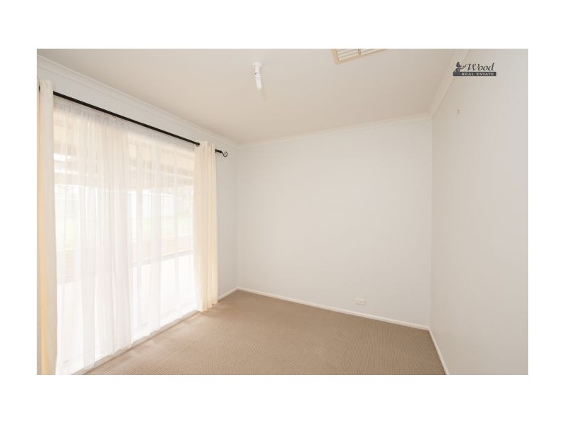 13 Blackbutt Court, Thurgoona NSW 2640