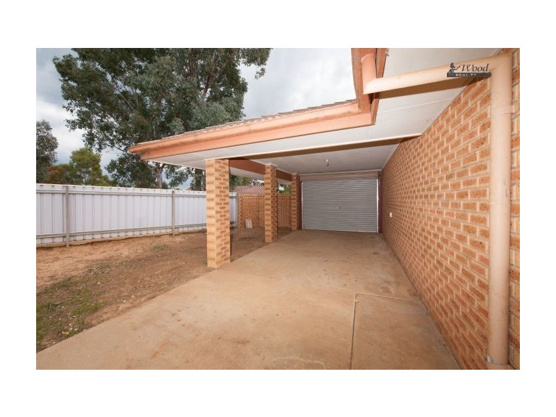 13 Blackbutt Court, Thurgoona NSW 2640