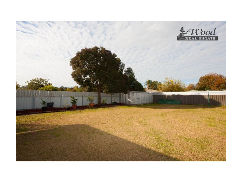 340 Sutherland Street, Lavington NSW 2641