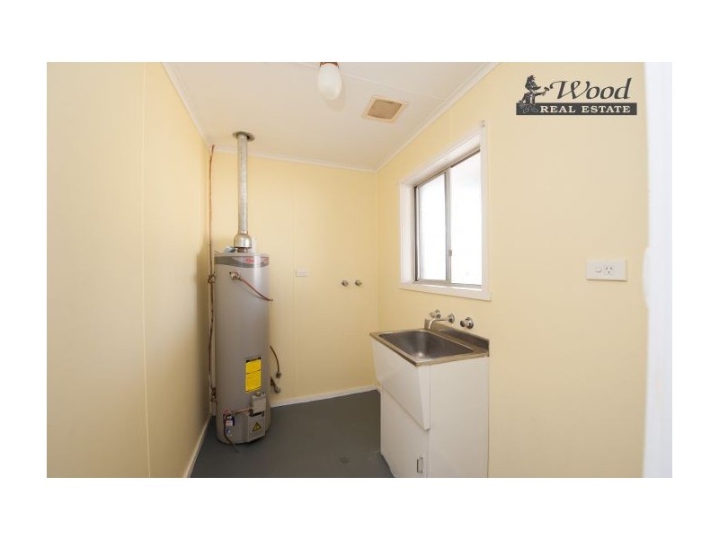 340 Sutherland Street, Lavington NSW 2641