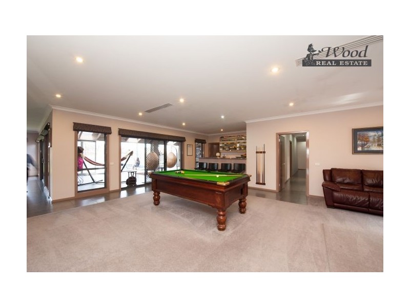 39 Hinchinbrook Crt, Thurgoona NSW 2640