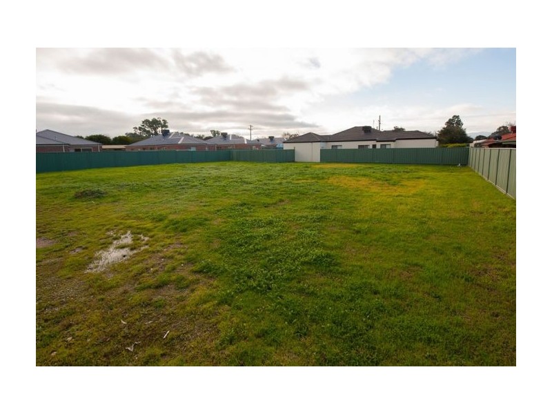 2/213 Cadell St, East Albury NSW 2640